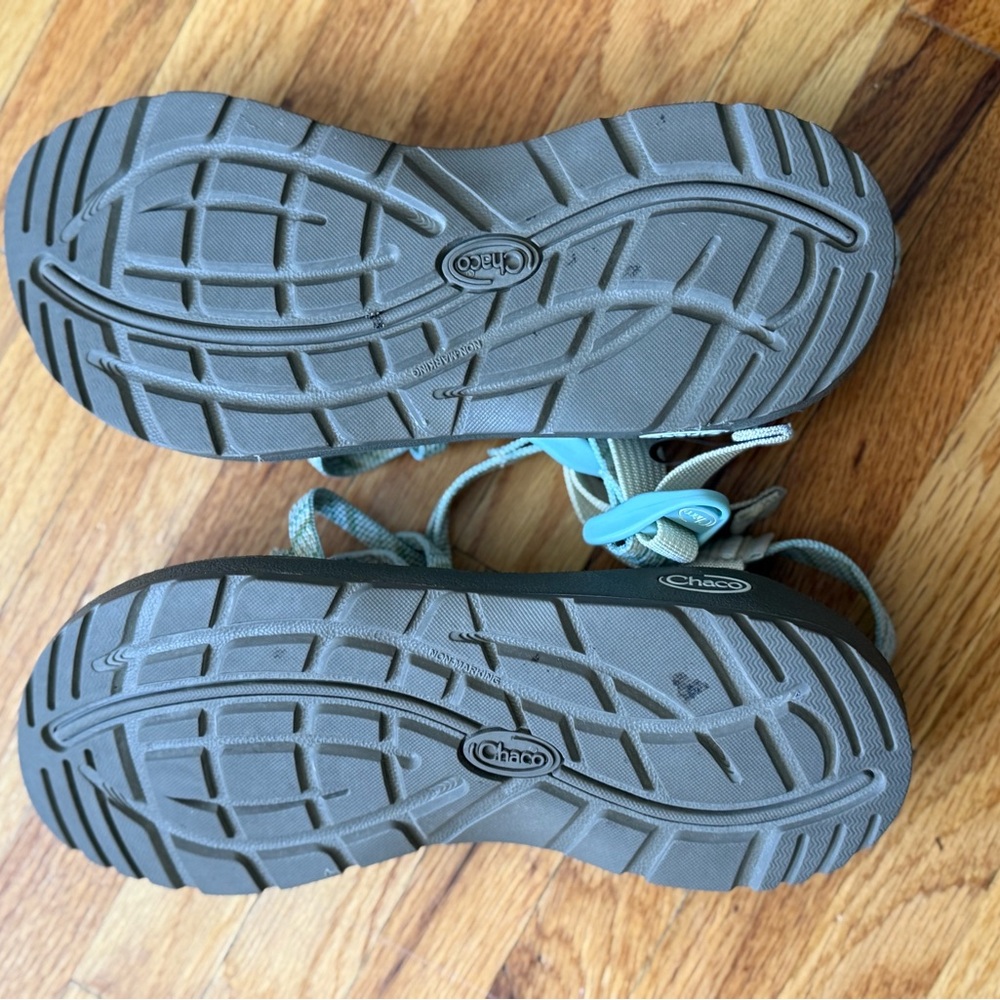 Chaco sandals - Picture 2 of 2